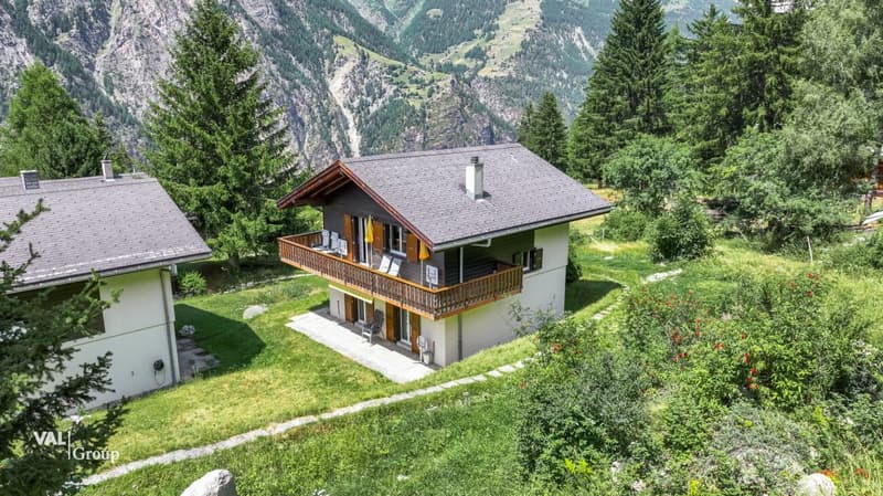 Alpine lifestyle at 1,560 m above sea level - Retreat with a wide view near Grächen (2)