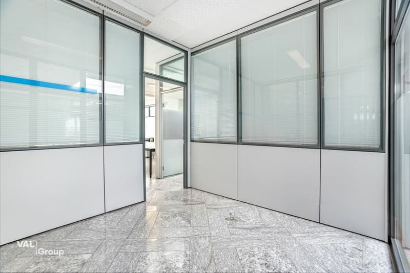 Moderne Bürofläche in Eyholz - gut erreichbar und ideal gelegen (1)