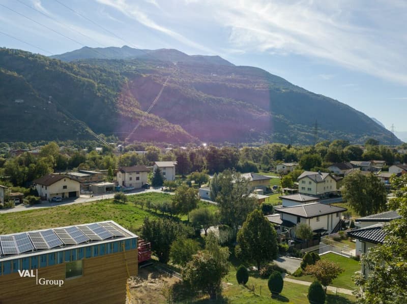 Bald bezugsbereit: Moderne Traumwohnung an schöner Lage (3)