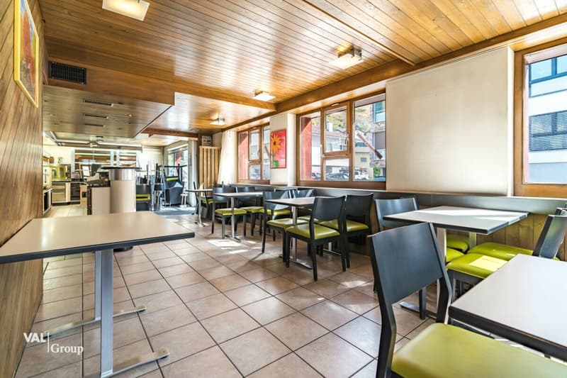 Gewerberäumlichkeiten mit Charme und Potential im Zentrum von Raron (3)