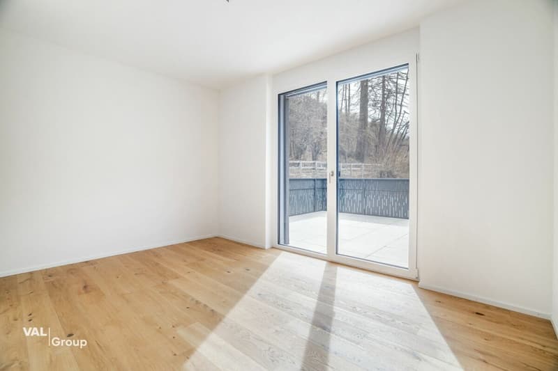 Unique 4.5-room attic apartment in Visp - modern living with the best view (6)
