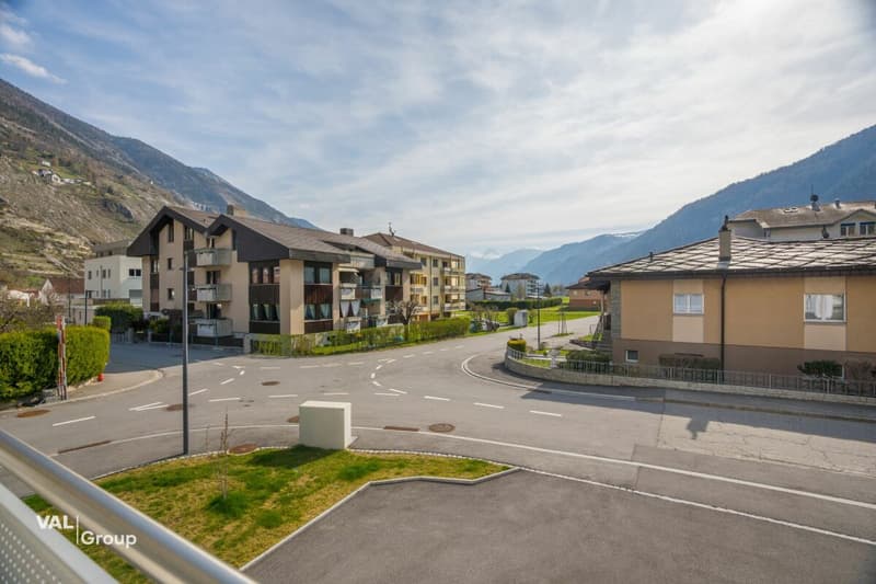 Appartement neuf de 3,5 pièces lumineux avec balcon - Vivre à Steg (10)