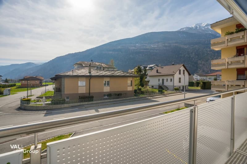 Appartement neuf de 3,5 pièces lumineux avec balcon - Vivre à Steg (9)