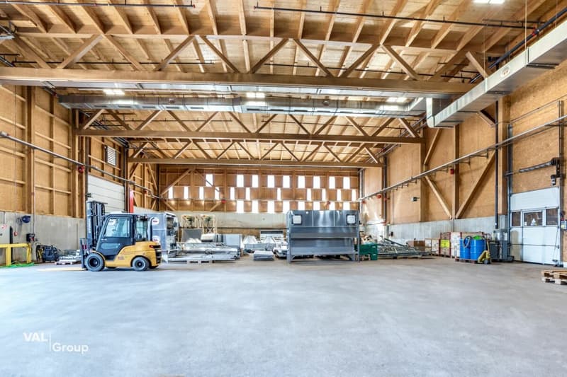 Unique industrial building - High-end wood construction, versatile use (11)