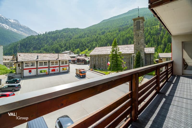 Investment Opportunity in the Heart of the Saas Valley - Hotel or Approved Second Homes in Saas-Grund (19)