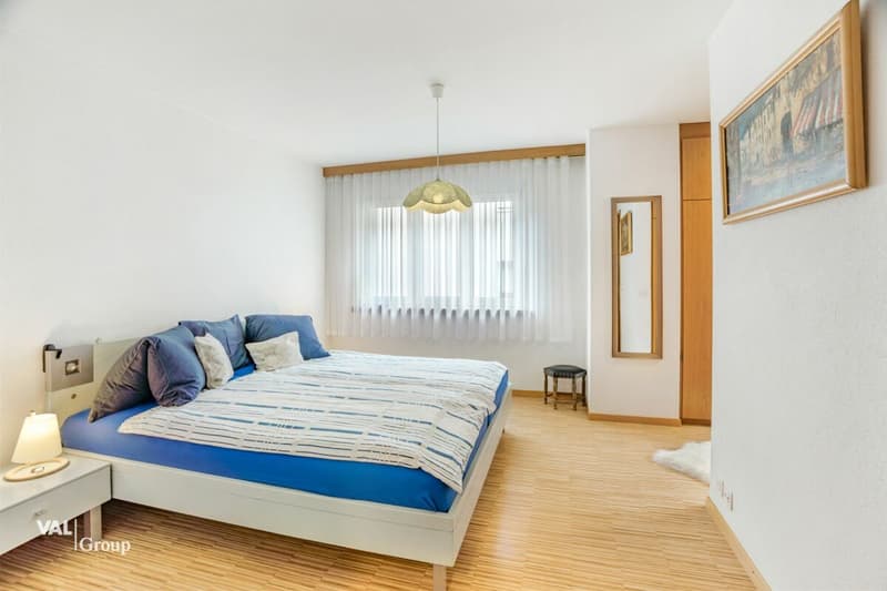 Exklusives Wohnerlebnis: Stilvolles Einfamilienhaus in erstklassiger Lage (7)