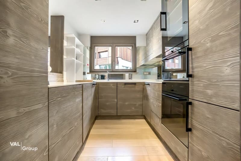 High-end amenities in this renovated apartment (4)