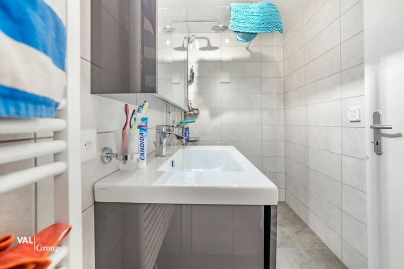 Charming individual house in residential area (13)