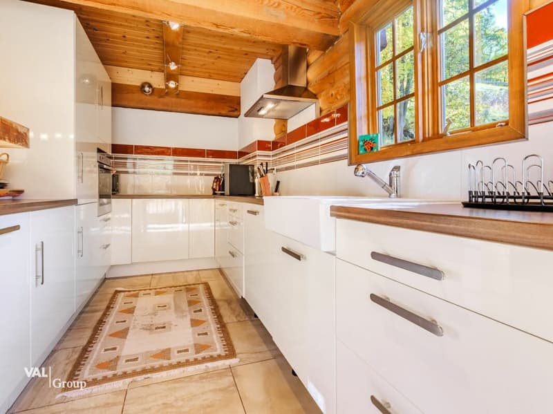 Magnificent Canadian chalet for nature lovers (6.5 + 3.5 rooms) (3)