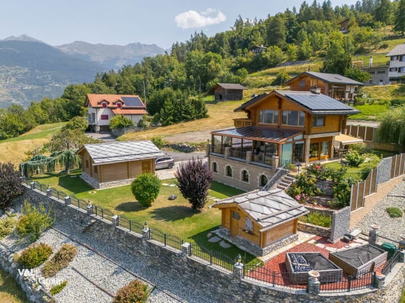 Chalet with exceptional panorama, sublimated by love and passion (1)