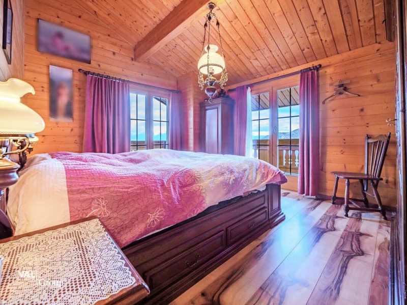 Chalet with exceptional panorama, sublimated by love and passion (9)