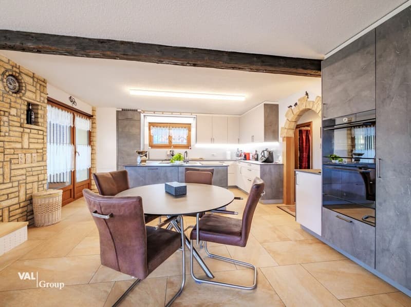 Chalet with exceptional panorama, sublimated by love and passion (6)