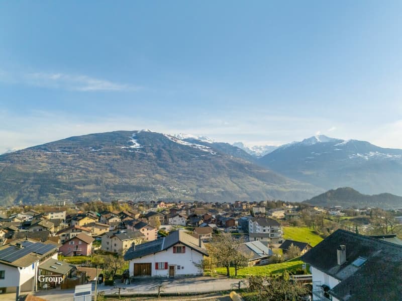 Spacious 3.5-room apartment with balcony - A peaceful setting with a beautiful view (10)