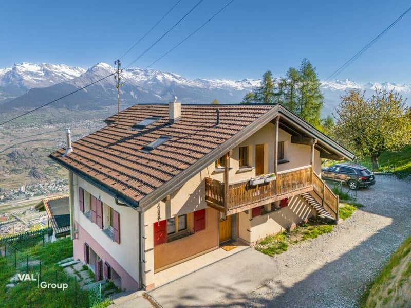 The chalet spirit revisited in a superb 5-room apartment (13)