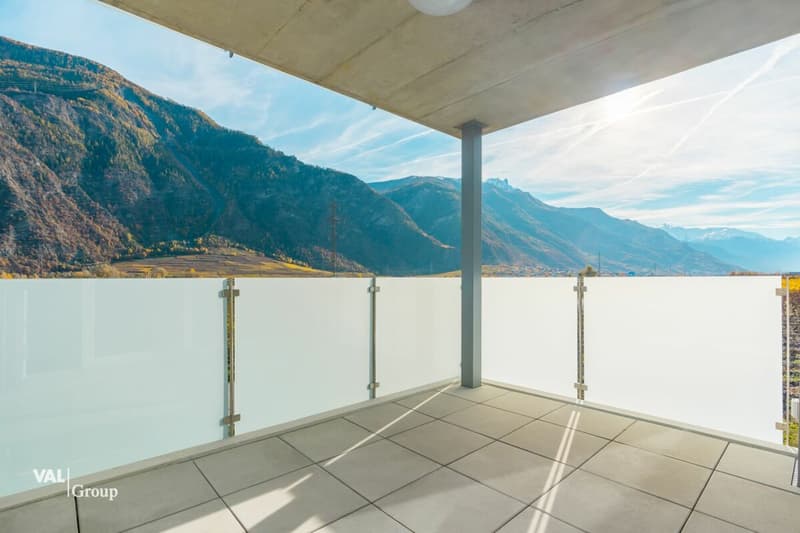 A modern way of living in this 4.5-room apartment with balcony (4)