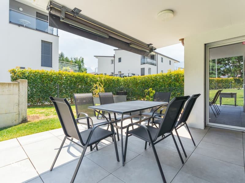Magnificent duplex 4.5 rooms with garden, terraces and underground parking space included (4)