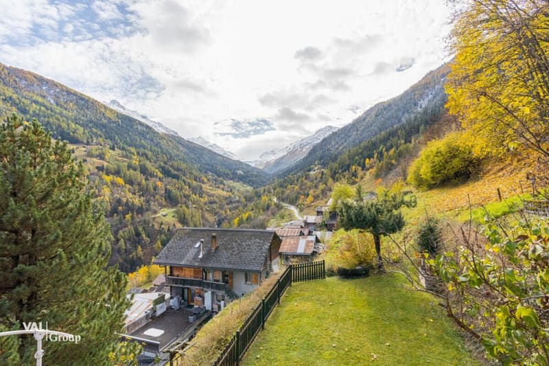 Charming chalet in the Val d'Hérens (14)