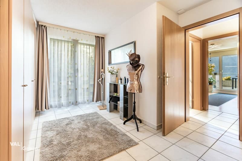 Exclusive living with large terrace, view and tranquility (11)