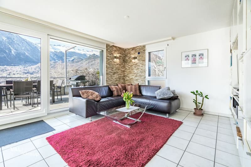 Exclusive living with large terrace, view and tranquility (5)
