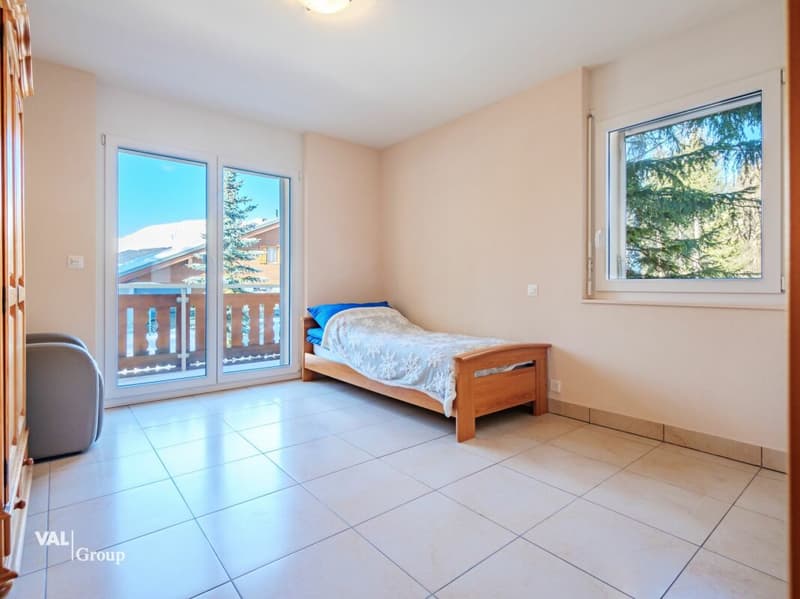 Residenz mit 3 großzügigen Wohnungen (10)