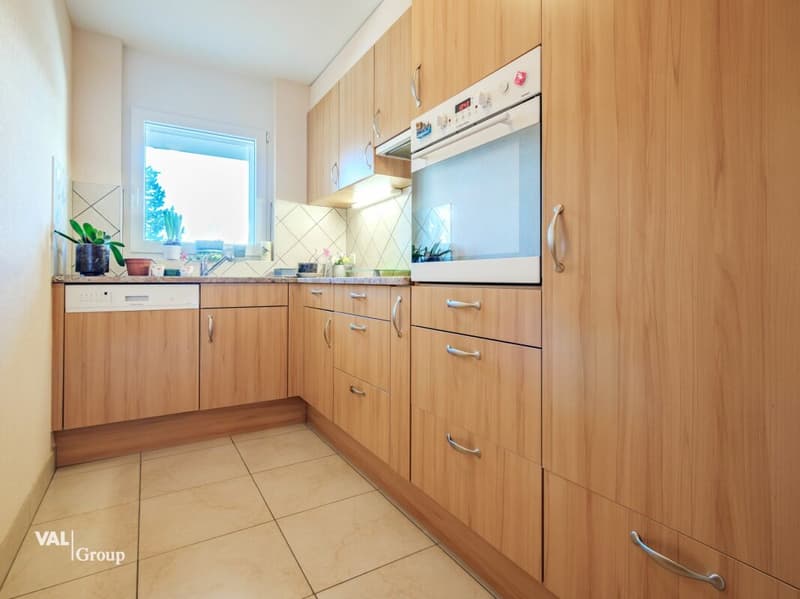 Residenz mit 3 großzügigen Wohnungen (9)