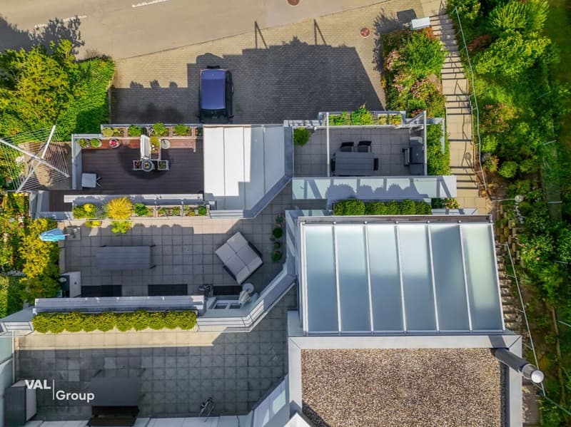 Exclusive living with large terrace, view and tranquility (22)