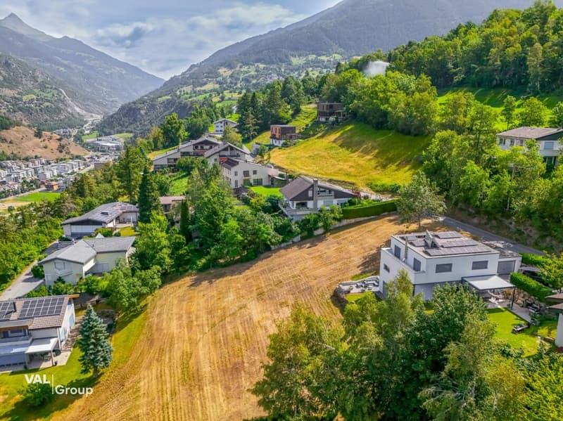 Exclusive living with large terrace, view and tranquility (23)