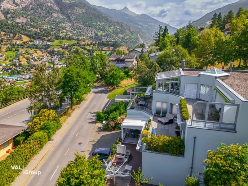 Exclusive living with large terrace, view and tranquility (25)