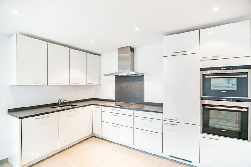 Appartement duplex exclusif de 4,5 pièces dans le « Zentrum La Suisse » - Brig-Glis (2)