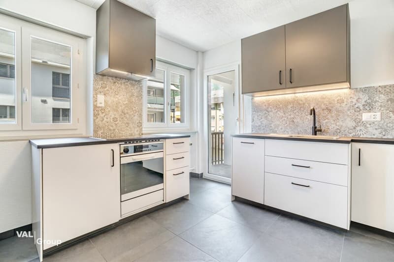 Modern renovated 4.5-room apartment in the heart of Visp (1)