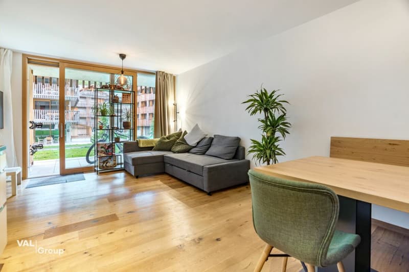 Modern Alpine Retreat in Saastal - Stylish 2.5-Room Holiday Apartment in Saas-Grund (2)