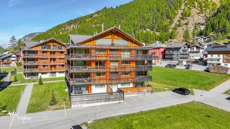 Modern Alpine Retreat in Saastal - Stylish 2.5-Room Holiday Apartment in Saas-Grund (11)