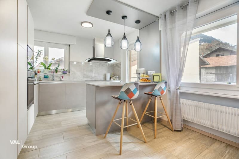 Stilvoll renoviert mit viel Platz und Charme (5)