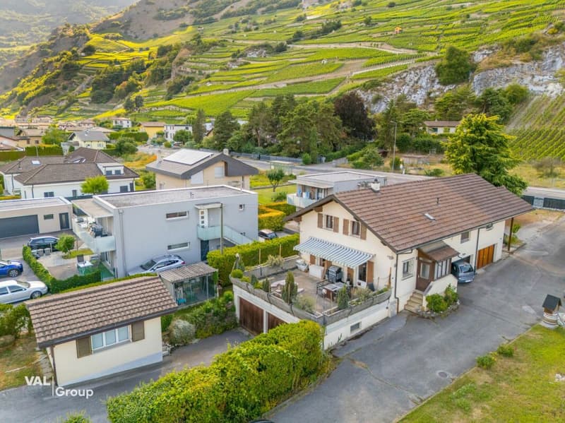 Gemütliches Haus mit Garten, Doppelgarage und Anbau (1)