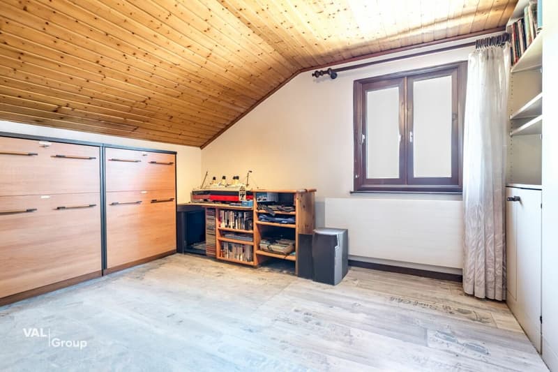 Gemütliches Haus mit Garten, Doppelgarage und Anbau (6)