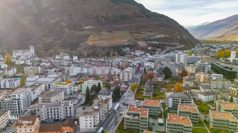 Moderne 2.5-Zimmerwohnung an zentraler Lage in Visp (12)