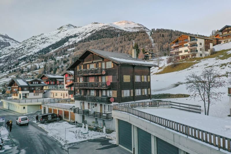 5.5-room attic apartment in Bellwald - spacious, quiet, with mountain view (14)