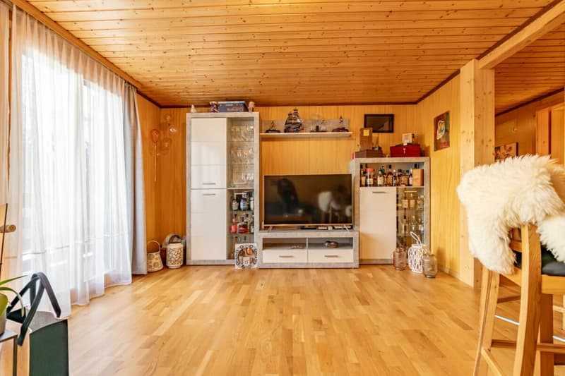 5.5-room attic apartment in Bellwald - spacious, quiet, with mountain view (3)