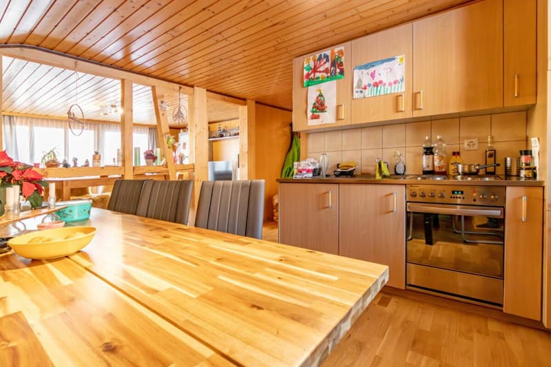 5.5-room attic apartment in Bellwald - spacious, quiet, with mountain view (6)