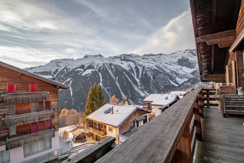 5.5-room attic apartment in Bellwald - spacious, quiet, with mountain view (13)
