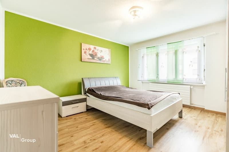Interesting house with many rooms and flexible use (6)