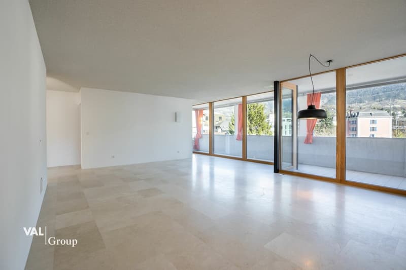 Modern living in a prime location (1)