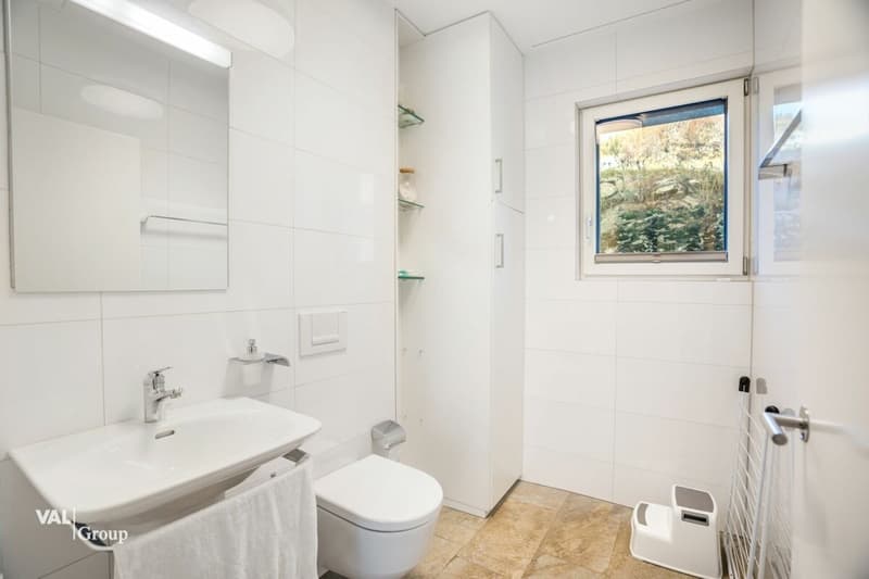 Exklusives, möbiliertes Haus mit Alpenpanorama zur Ganzjahresmiete (9)