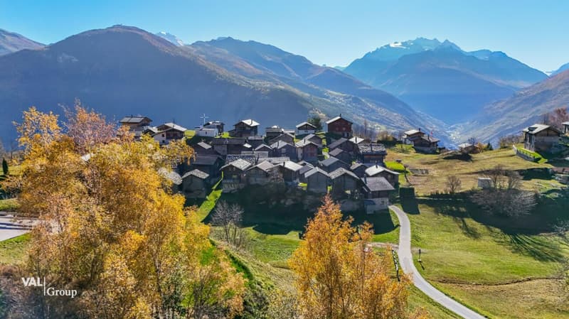 Exklusives, möbiliertes Haus mit Alpenpanorama zur Ganzjahresmiete (3)