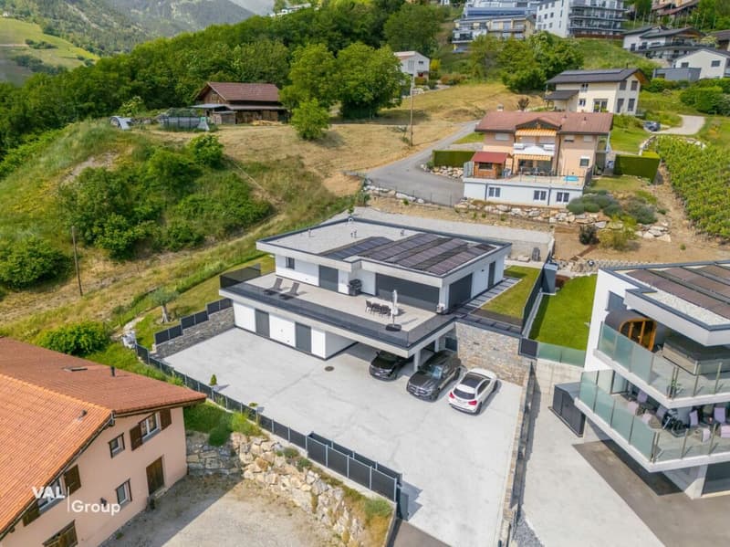 Villa de prestige à Savièse contemplant la Vallée du Rhône (2)