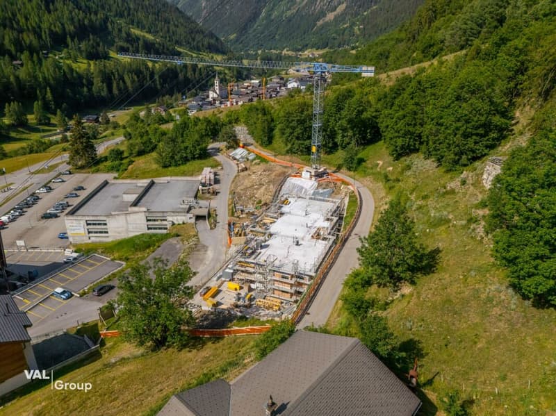 Exklusive Attikwohnung - Wohnen mit alpinem Charme im Tschäggättuhuis (7)