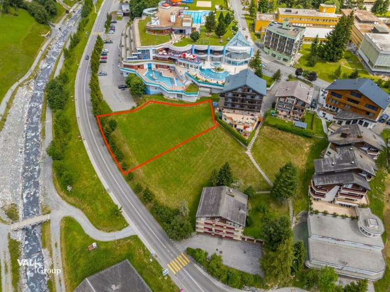 Im Herzen von Leukerbad: Entwicklungspotenzial auf höchstem Niveau (2)
