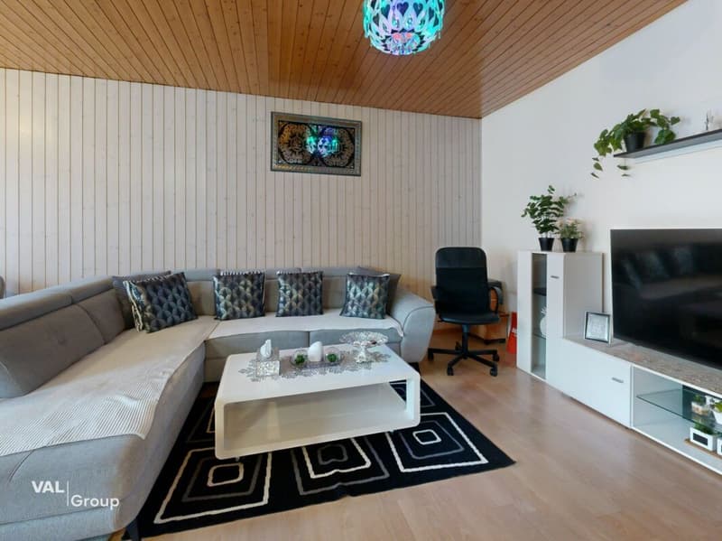 Bestehendes Mehrfamilienhaus mit Potenzial - zentral in Visp (5)