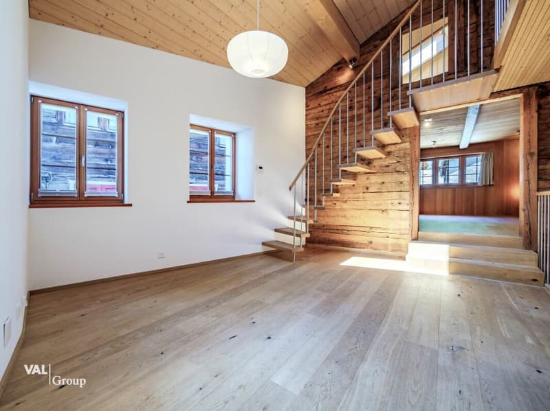 Kernsaniertes Walliserhaus im alten Dorfkern von Leuk (3)