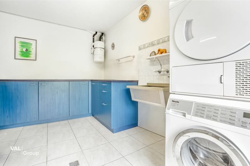 Gepflegtes Familienhaus mit Bergsicht und Wintergarten (15)